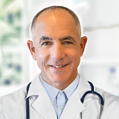 Anesthesiologist Marc Cubeiro leads pain management and wellness programs with precision, experience, and a deep commitment to patient care.