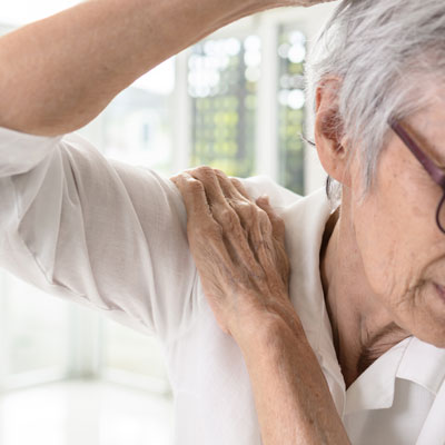 Shoulder Pain When Lifting Your Arm